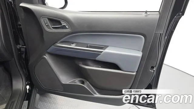 Chevrolet Colorado — Фото автомобиля 24
