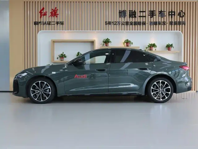 Audi A5L — Фото автомобиля 2