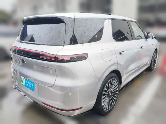 IM Motors LS8 — Фото автомобиля 2