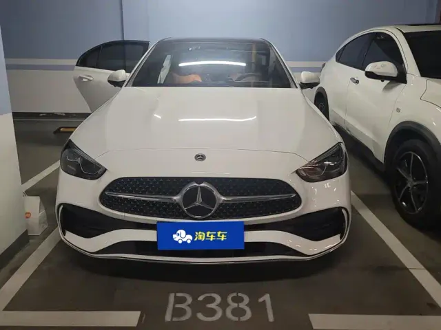 Mercedes-Benz C-Class — Фото автомобиля 2