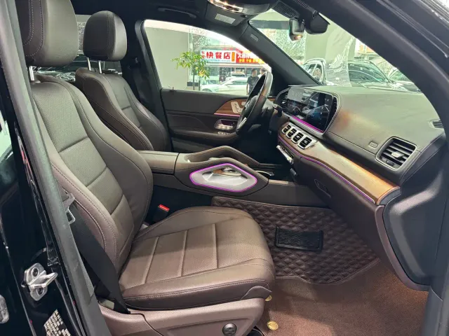 Mercedes-Benz Mercedes-Benz GLS — Фото автомобиля 17