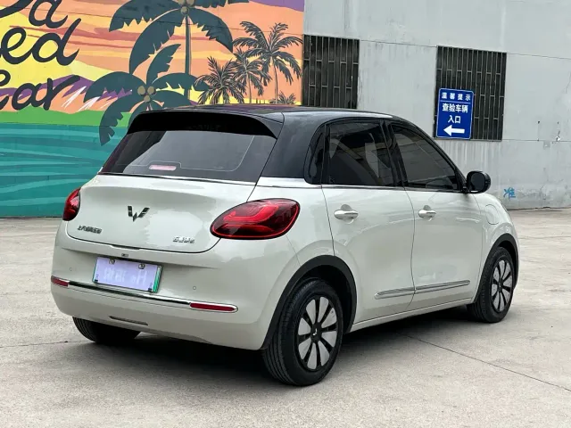 Wuling Bingo — Фото автомобиля 6