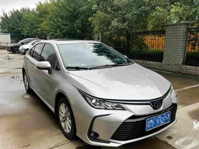 Toyota Corolla — Фото автомобиля 3