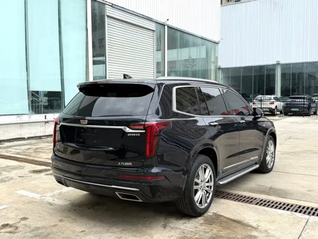 Cadillac XT6 — Фото автомобиля 7