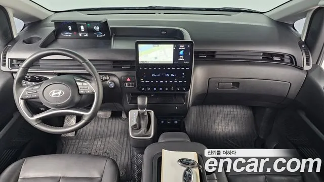 Hyundai Staria Staria 4WD Tourer 9 мест — Фото автомобиля 7