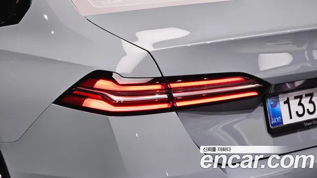 BMW 5 Series G60 — Фото автомобиля 8