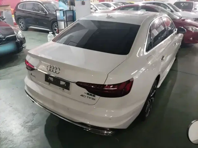 Audi A4L — Фото автомобиля 4
