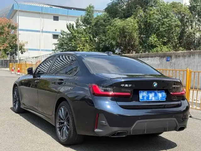 BMW 3 Series — Фото автомобиля 10