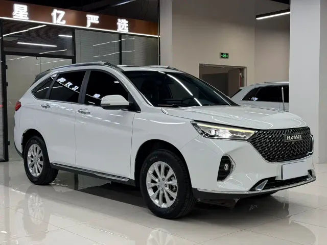 Haval M6 — Фото автомобиля 3