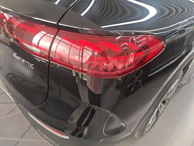 Mercedes-Benz EQE SUV — Фото автомобиля 7