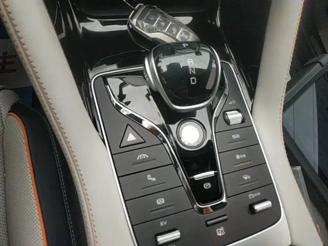 BYD Song PLUS — Фото автомобиля 13