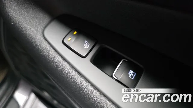 Hyundai Santafe Новый Santa Fe Бензин 2.5T 4WD — Фото автомобиля 19