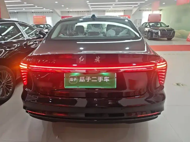 Hongqi H5 PHEV — Фото автомобиля 5