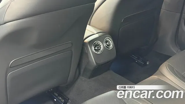 Mercedes-Benz AMG GT 4 двери 43 4MATIC+ — Фото автомобиля 13