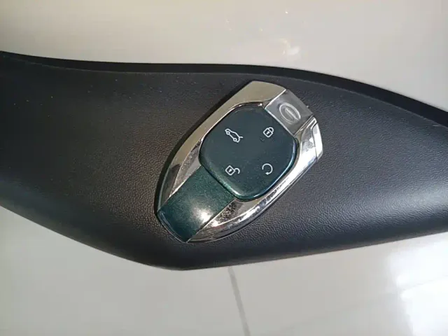 GAC Trumpchi GS8 — Фото автомобиля 8