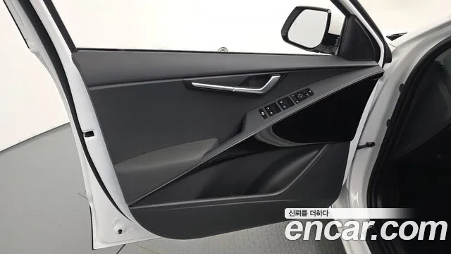 Kia Niro The All New Niro — Фото автомобиля 24