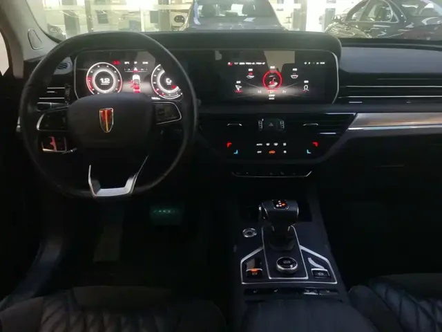 Hongqi Hongqi HS5 2022 Facelift 2.0T Smart Flag Enjoyment Edition — Фото автомобиля 12