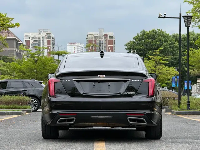 Cadillac CT5 — Фото автомобиля 6