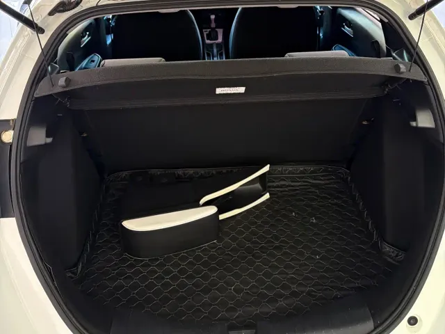 Honda Fit — Фото автомобиля 14