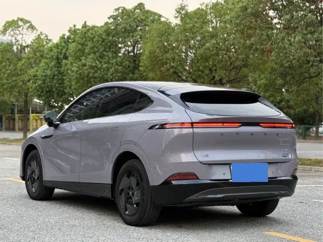 Xpeng G6 — Фото автомобиля 6