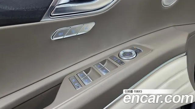 Genesis GV80 2.5T Бензин 2WD — Фото автомобиля 25