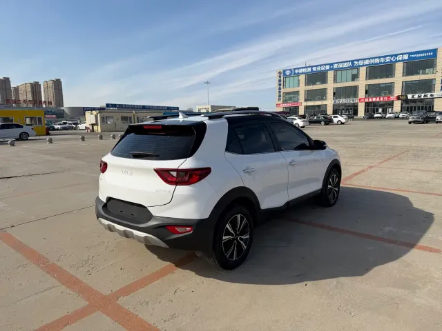 Kia KX1 — Фото автомобиля 4