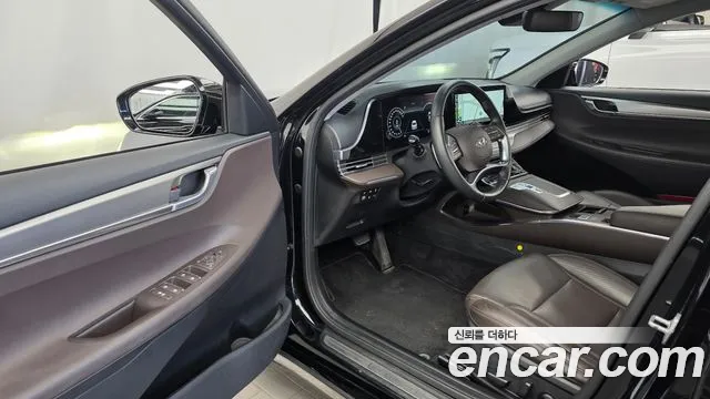 Hyundai Grandeur Grandeur (New) — Фото автомобиля 15