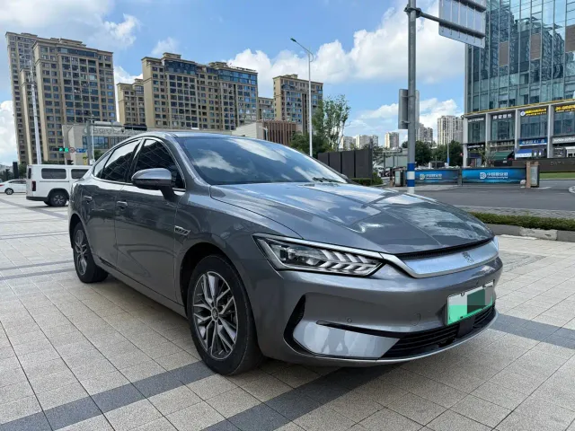 BYD Qin PLUS — Фото автомобиля 3