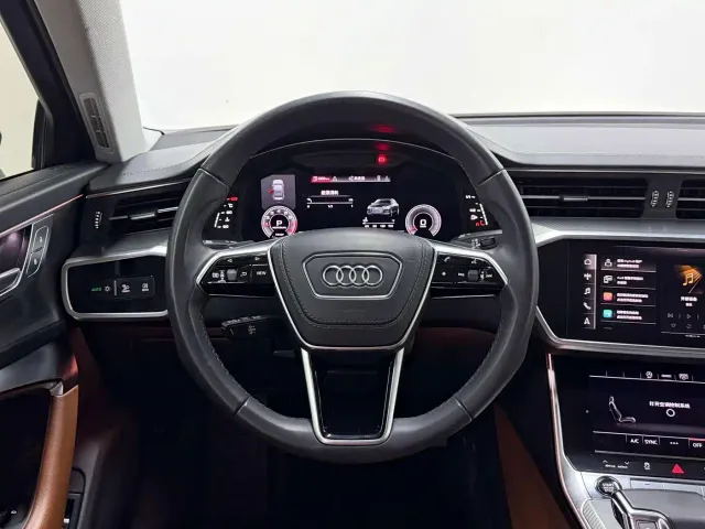 Audi A6L — Фото автомобиля 9