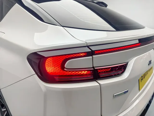Ford EVOS — Фото автомобиля 10
