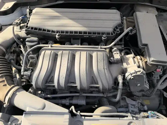 Dongfeng Yixuan — Фото автомобиля 10