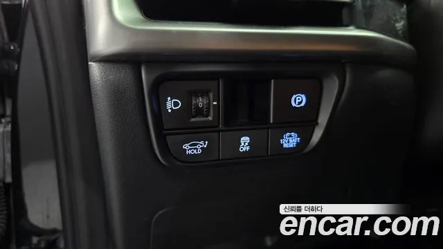 Hyundai Grandeur GN7 — Фото автомобиля 26