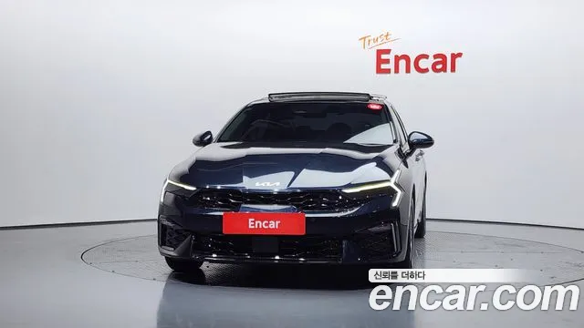 Kia K5 Новый K5 3 поколение 2.0 LPi(Для проката) — Фото автомобиля 3