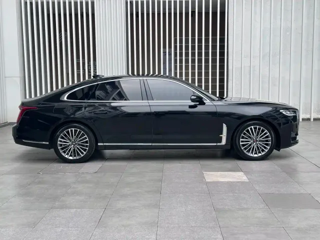 Hongqi H9 — Фото автомобиля 6