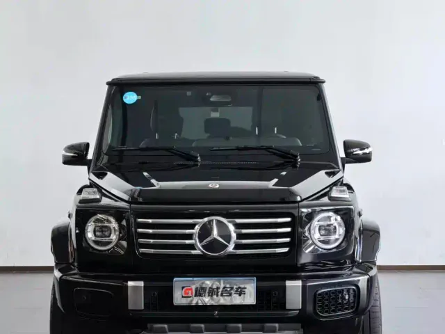Mercedes-Benz G-Class — Фото автомобиля 2