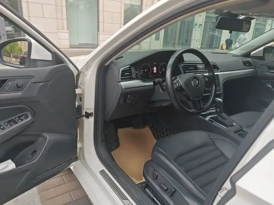 Volkswagen Lamando 2021 Facelift 280TSI DSG Comfort Edition — Фото автомобиля 11