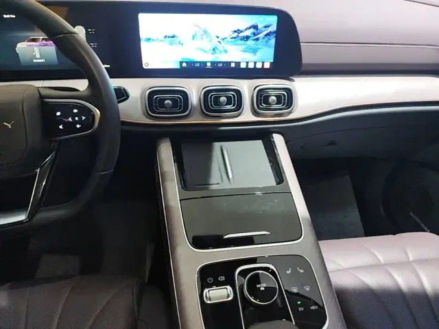 Chery Tiggo 9 C-DM — Фото автомобиля 12
