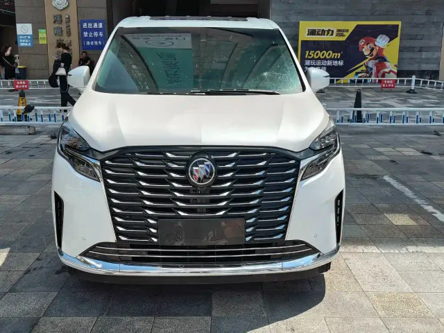 Фотография автомобиля — Buick GL8