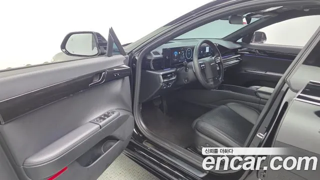Hyundai Grandeur GN7 — Фото автомобиля 15