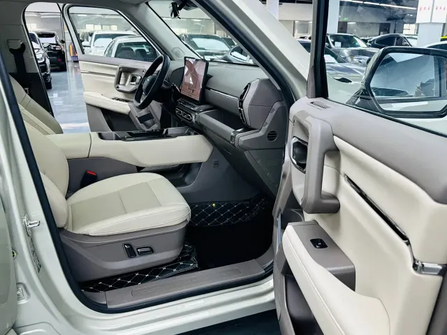 Haval Big Dog — Фото автомобиля 8