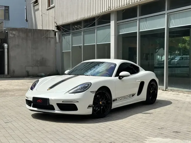 Фотография автомобиля — Porsche 718