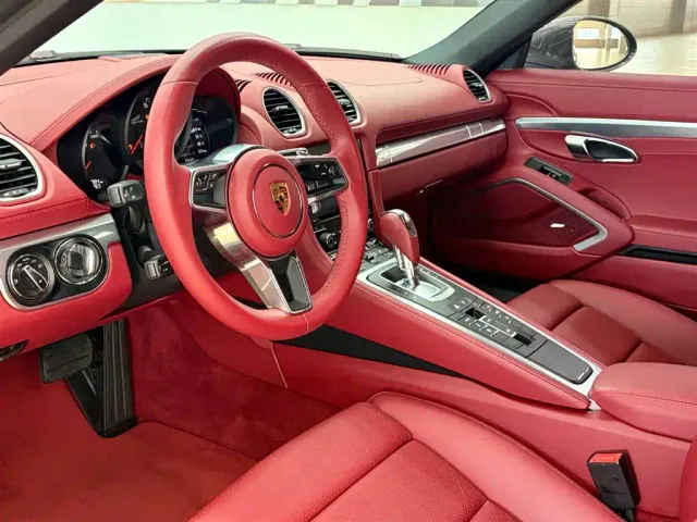 Porsche 718 — Фото автомобиля 10