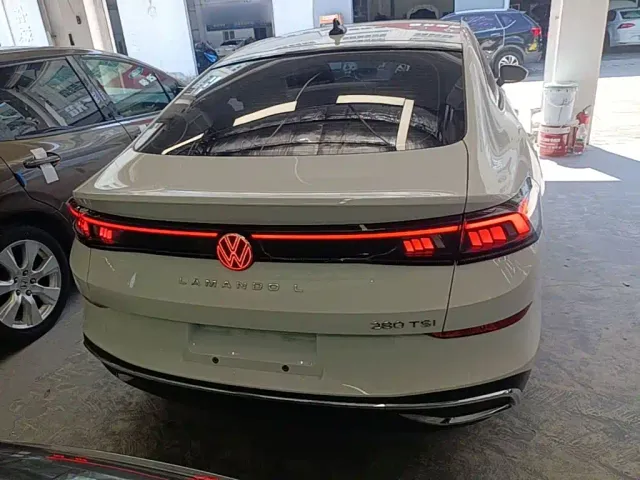 Volkswagen Lamando — Фото автомобиля 5