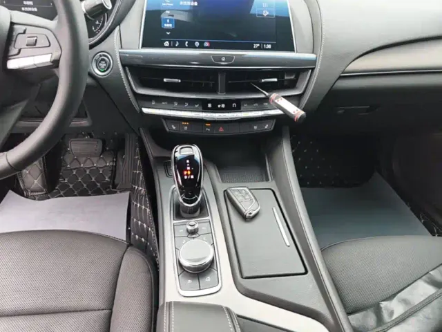 Cadillac CT5 — Фото автомобиля 13