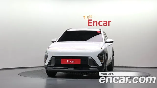 Hyundai Kona — Фото автомобиля 3