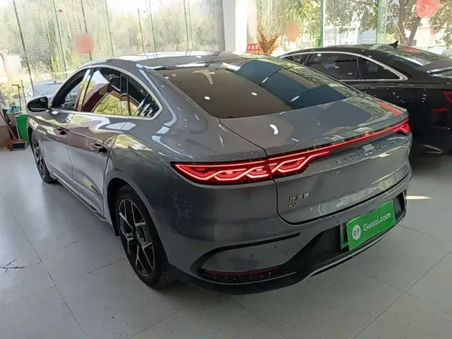 BYD Han — Фото автомобиля 4
