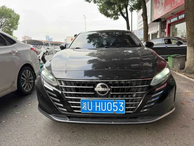 Nissan Teana — Фото автомобиля 2