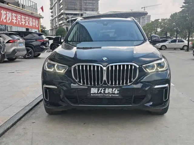 BMW X5 — Фото автомобиля 2