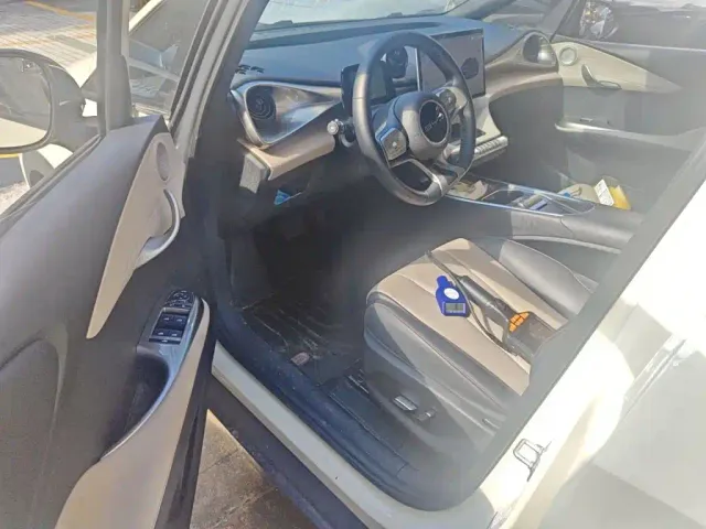 BYD Dolphin — Фото автомобиля 17