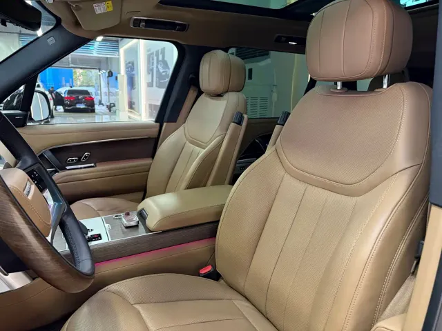 Land Rover Range Rover — Фото автомобиля 14